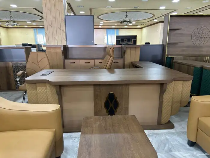 اثاث مكتبي كنب طاولات مدير كراسي دولاب لوكر كنبات 3