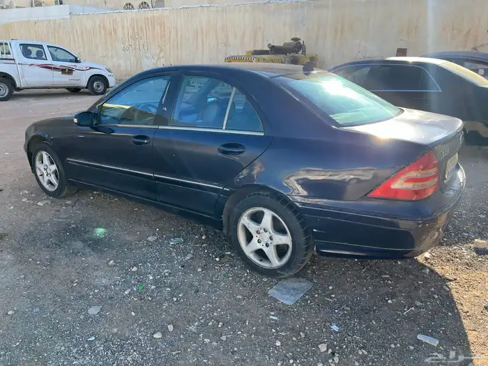 مرسيد C اربعه سلندر 2000cc فل كامل 5