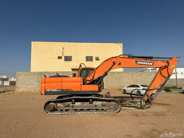 بوكلين دوسان موديل 2019 مقاس225 للايجار 4