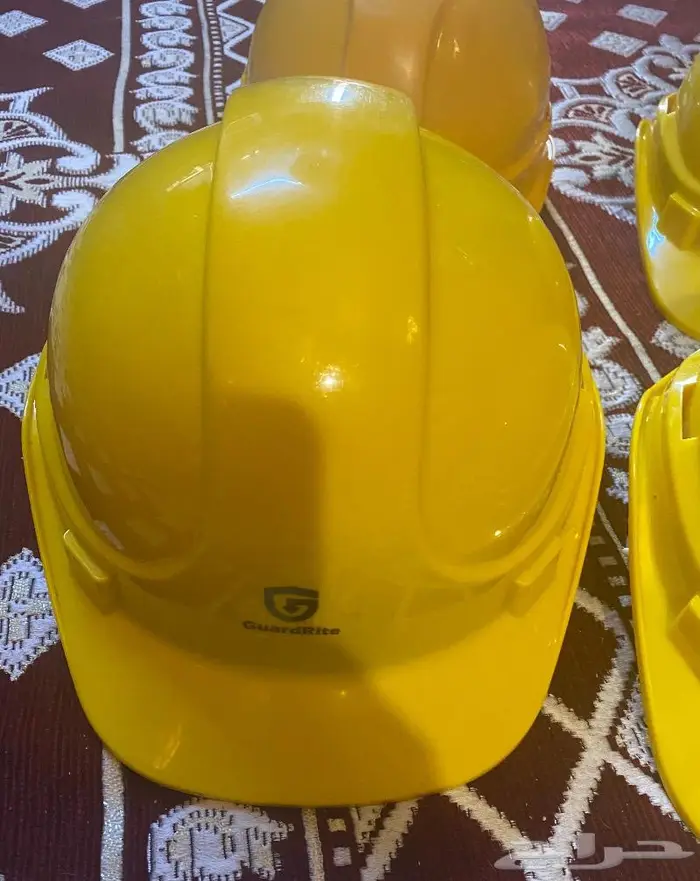 خوذه سلامه و سترت سلامه بلون اصفر وعاكس ليلي قفازات 7