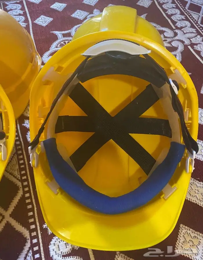 خوذه سلامه و سترت سلامه بلون اصفر وعاكس ليلي قفازات 5