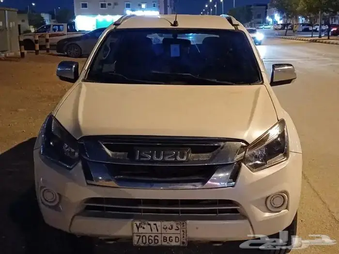 جيب ايسوزوا ديزل ام يو اكس موديل 2019 بدون دبل الحد 50 الف 0
