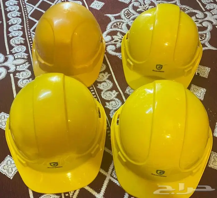 خوذه سلامه و سترت سلامه بلون اصفر وعاكس ليلي قفازات 0