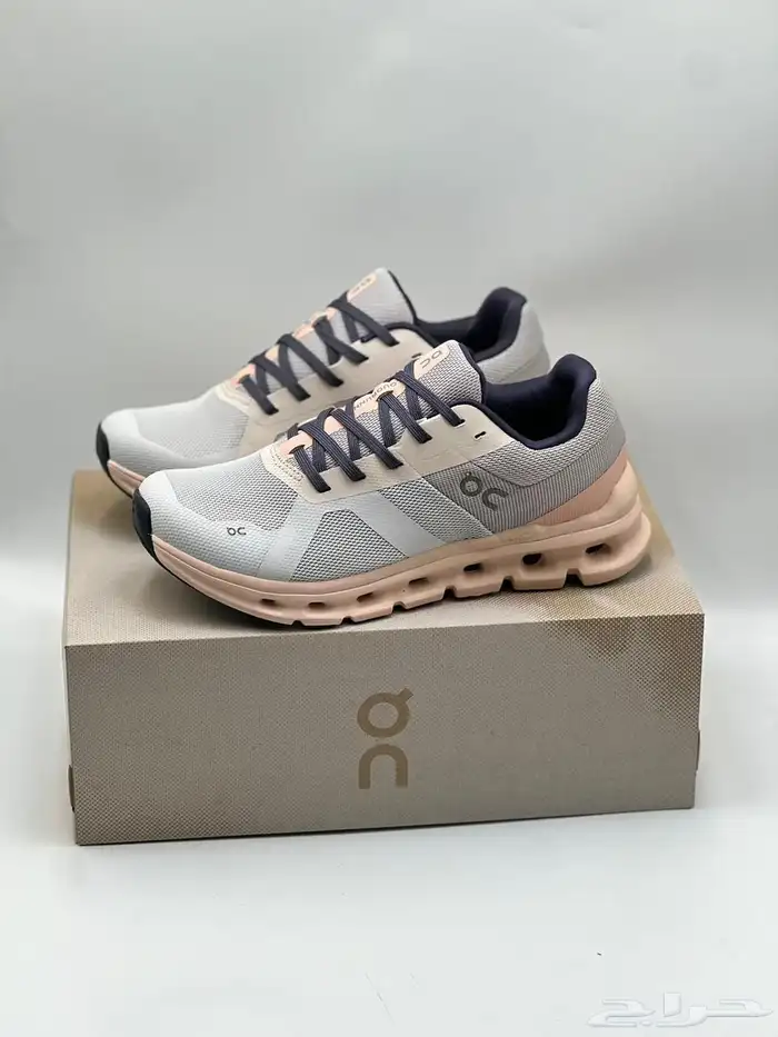 شوزات UQ ماستر كوالتي من 36 ل 45 نوفر الغير معروض بطلب 1