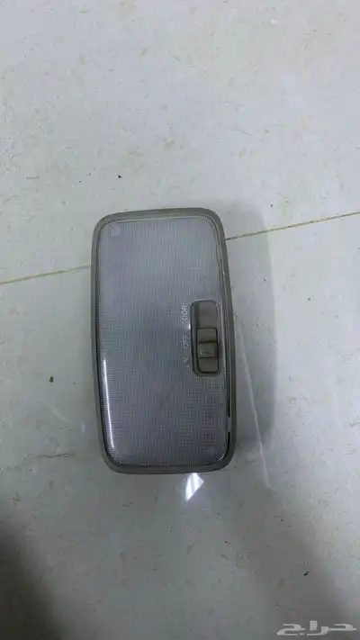 لمبة سقف كامري 0