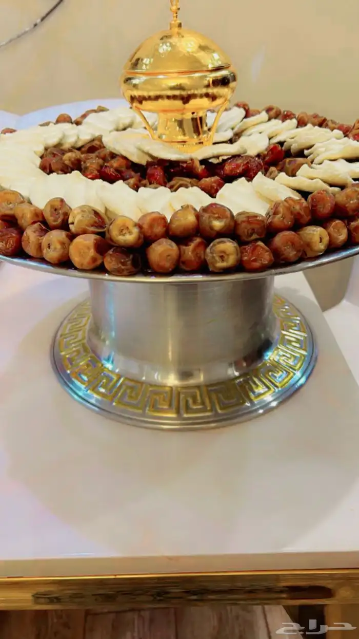 تجهيز صواني افراح تمر ومضير وسمن 11