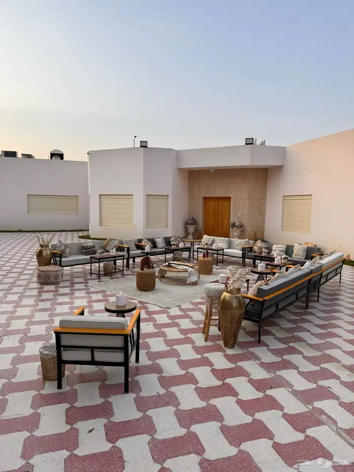 تاجير جلسات خارجية 0