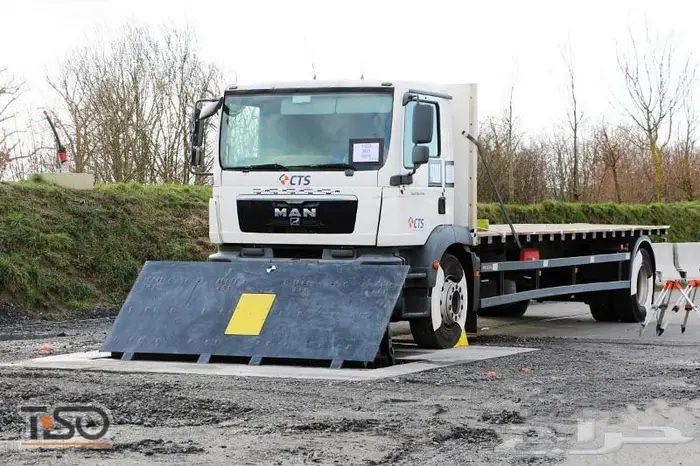 مصدات هيدروليكيه وشوكيه 9