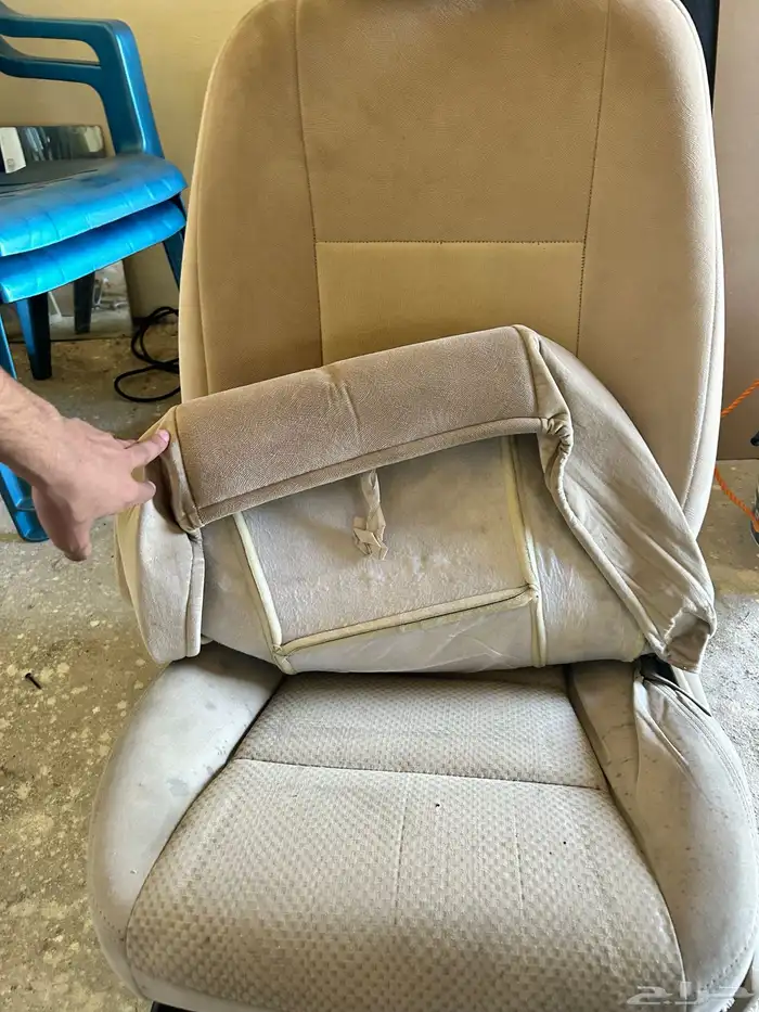 مقعدة يارس 1