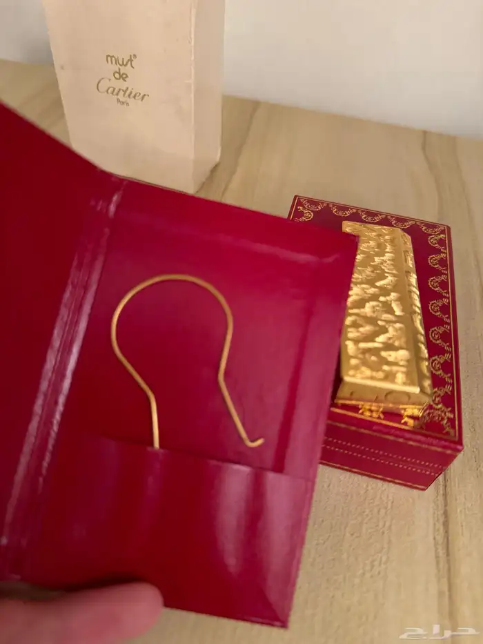 ولاعة كارتير مطلية ذهب 5