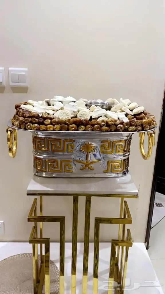 تجهيز صواني تمر ومضير وسمن للافراح كبيره او صغيره 3