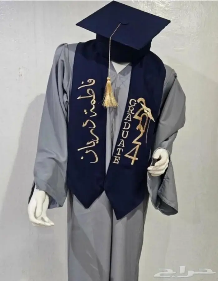 تطريز وخياطة ارواب عبايات تخرج 2