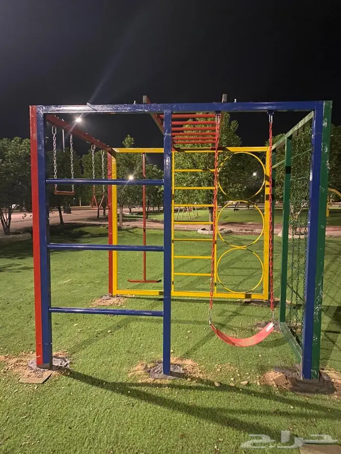 العاب حدائق متوسطه وتسلق وكراسي هزاز 7