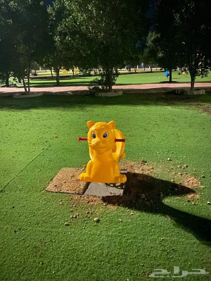 العاب حدائق متوسطه وتسلق وكراسي هزاز 16