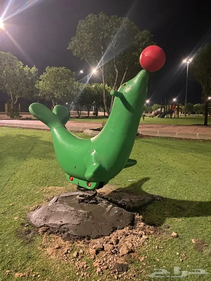 العاب حدائق متوسطه وتسلق وكراسي هزاز 17