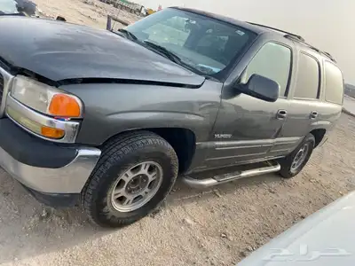 يوكن 2004 قطع غيار 1