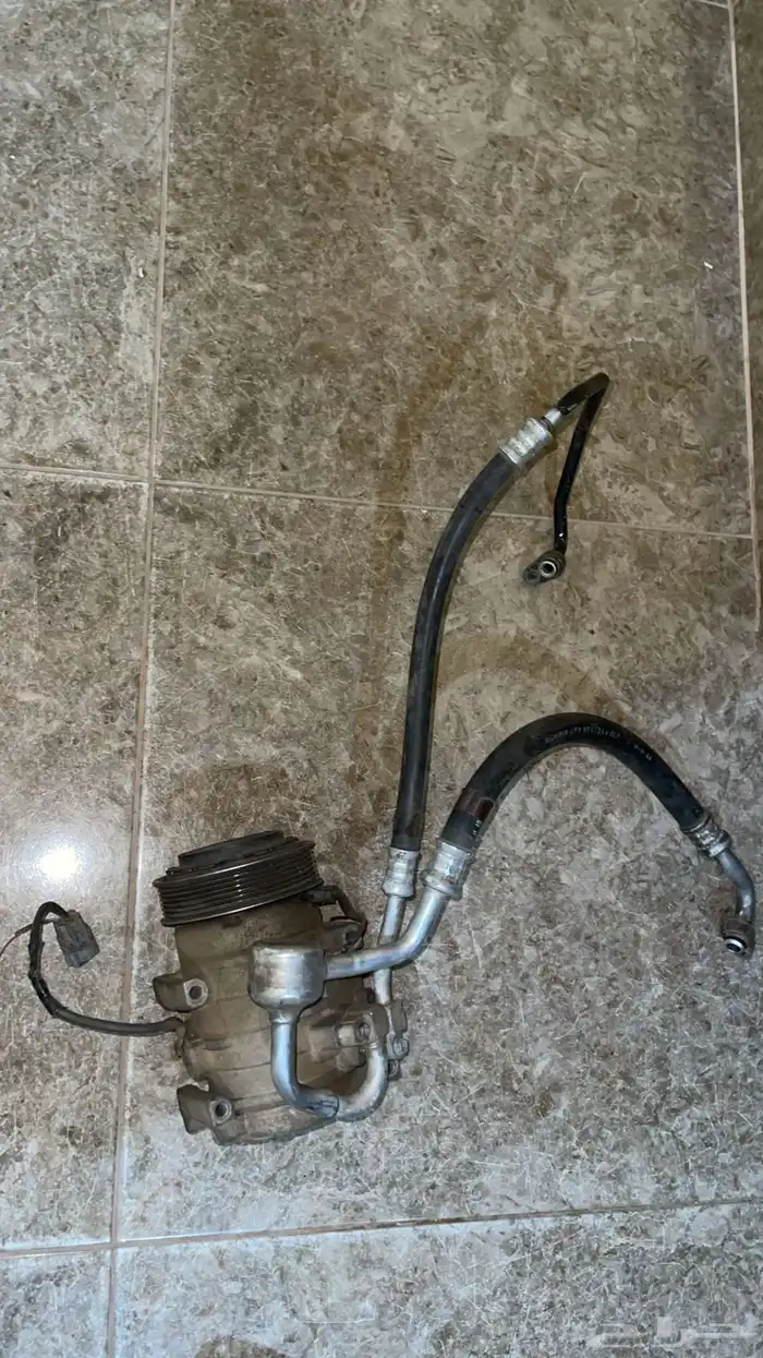قطع لكزس جي اس هوبات وكاله نظيفه جدا   دبات البيئه وكاله 4