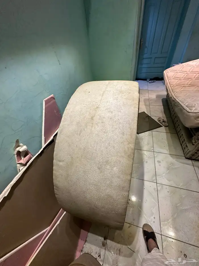 طاولة كبير وسط 2