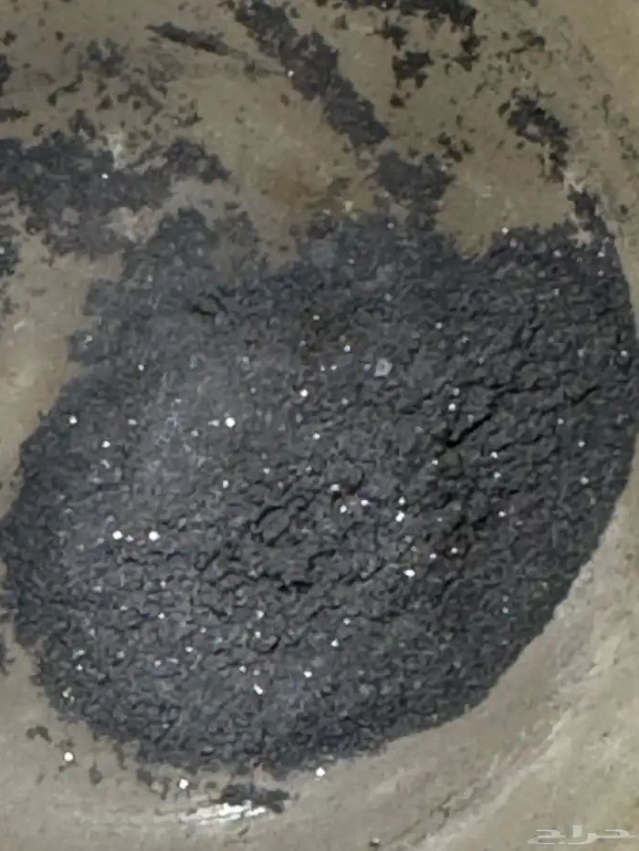 كحل إثمد أسود أصلي 1