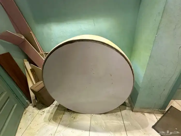 طاولة كبير وسط 1