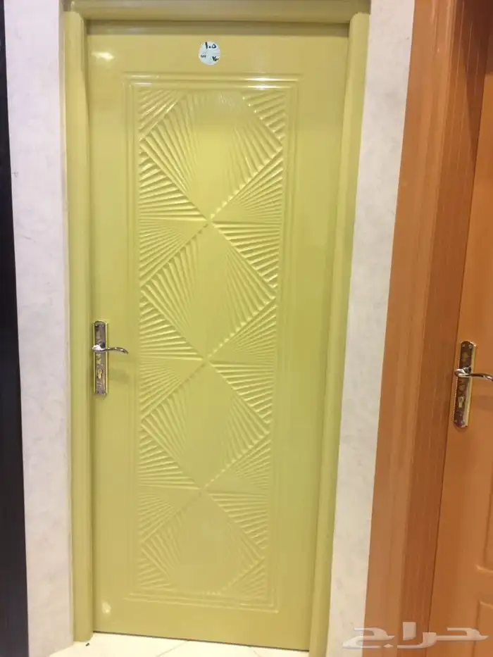 آريد سيارة كورلا من موديل 2015 و فوق لكي اشتريها سعرها يكون 1