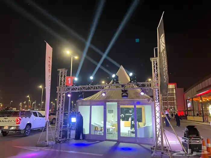 افتتاح مطعم ومحلات 1