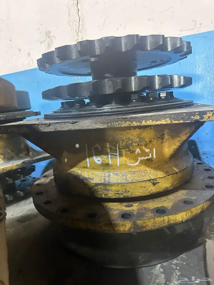 معدات ثقيلة 55