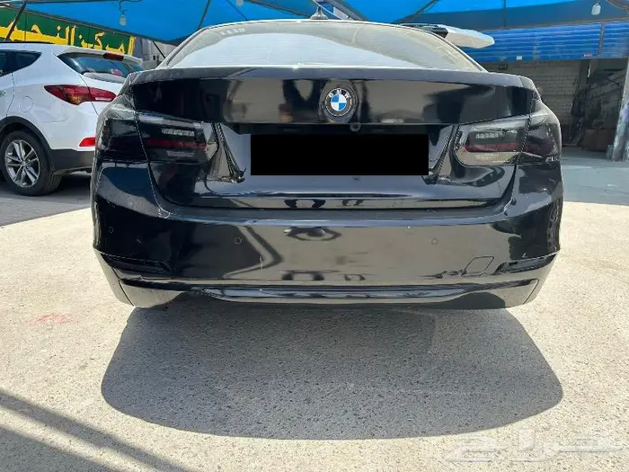 للبيع قطع متفرقة BMW F30 10