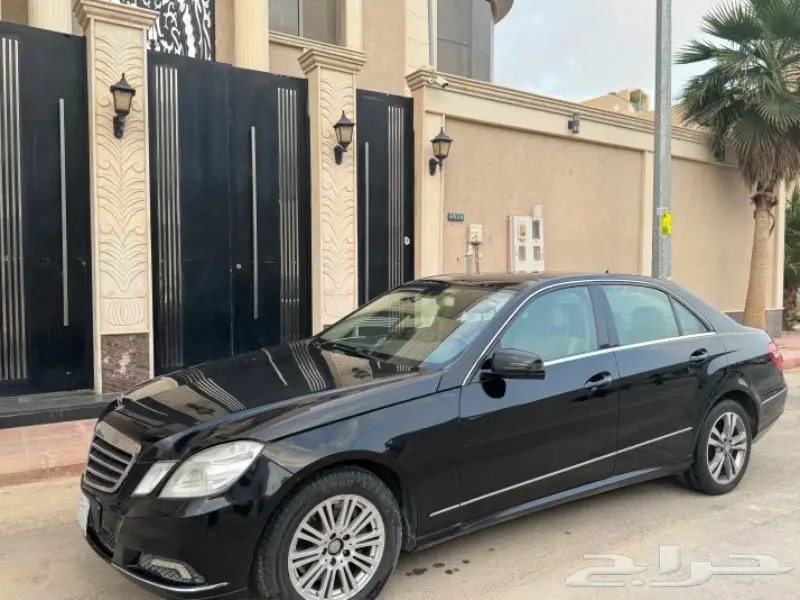 مرسيدس E300 4