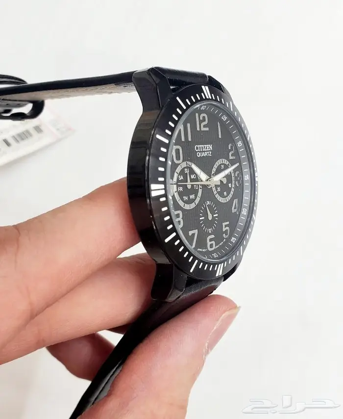 ساعة سيتيزن الاصلية جلد للبيع ب300 ريال 0