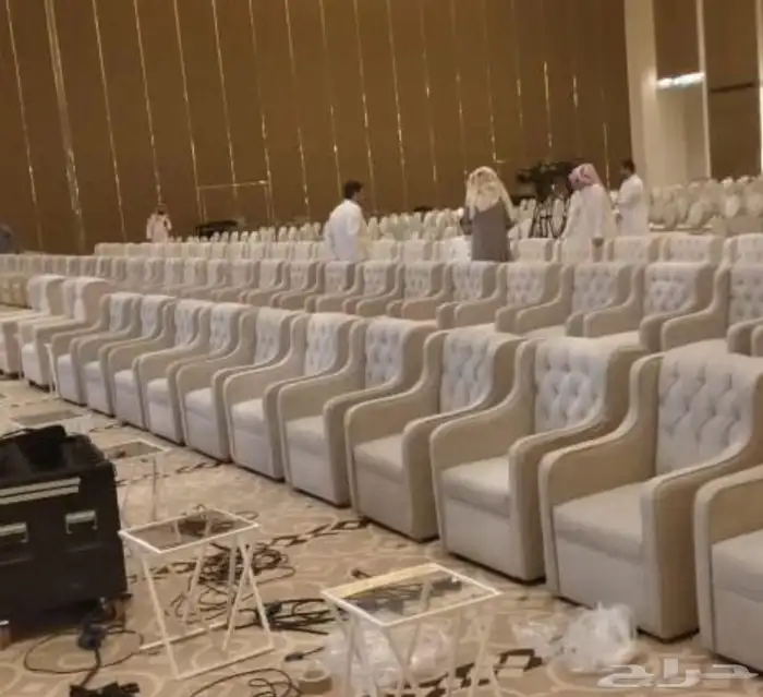 تاجير كنب وكراسي وطاولات طعام ومستلزمات الحفلات 5