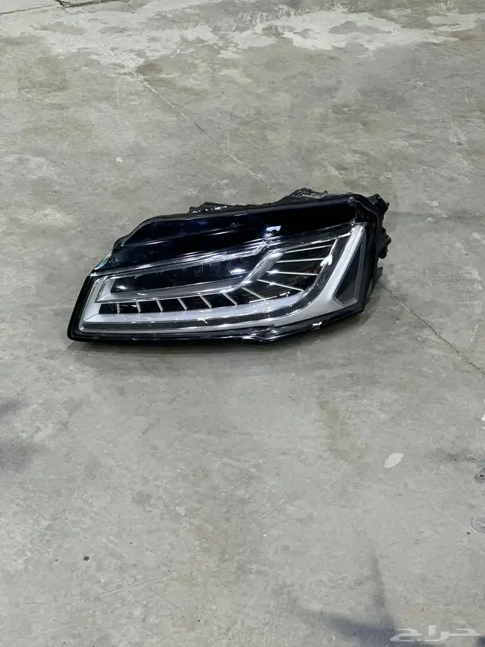 شمعات اودي A8 2016 1