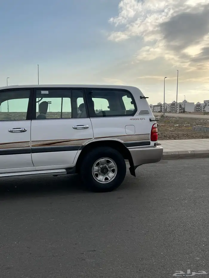 جيب جي اكس ار 2001 4