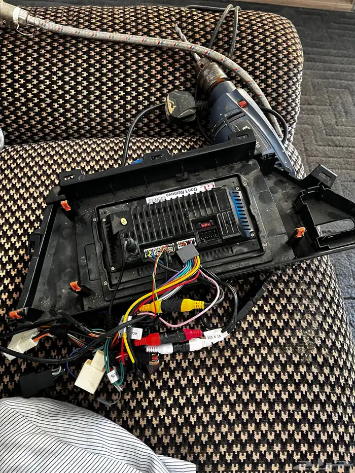 شاشة كامري 2018-2023 2