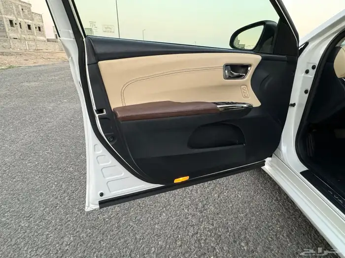 تم البيع أفالون 2013 تم البيع 28