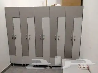 HPLقواطع فينوليك _لوكرز_حمامات 1