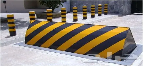بوبات مواقف السيارات بوابات دخول الافراد والموظفين barrier 1