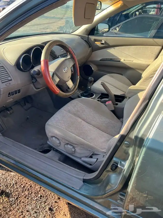 قطع غيار التيما 2005 1