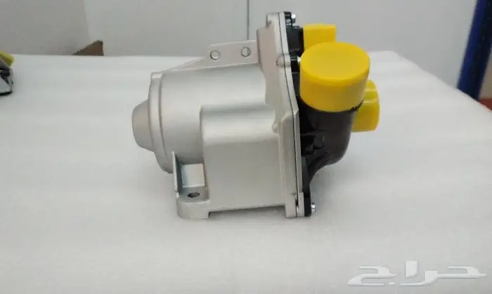 طرمبة ماء - مضخة ماء BMW جديدة 4