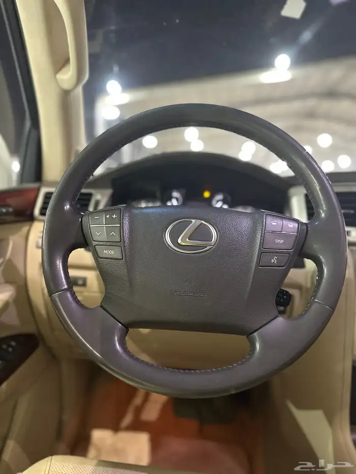 لكزس LX570 2013 11