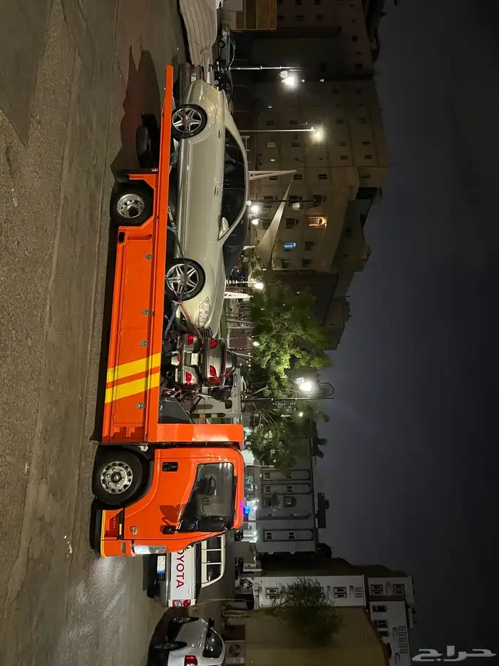 سطحه هدروليك نزول كامل متخصص نقل درجات ويوجد قواعد لتثبيت 8