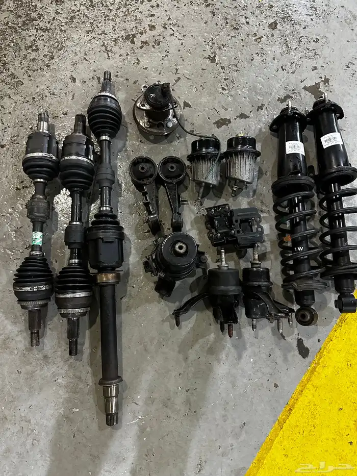 قطع غيار لكزس 0