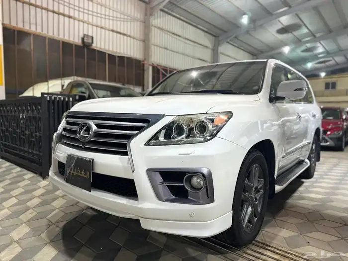 لكزس LX570 2013 1