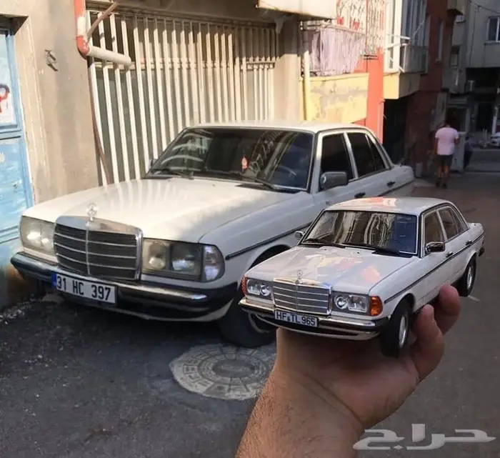 DIECAST CARS FOR SALE 19