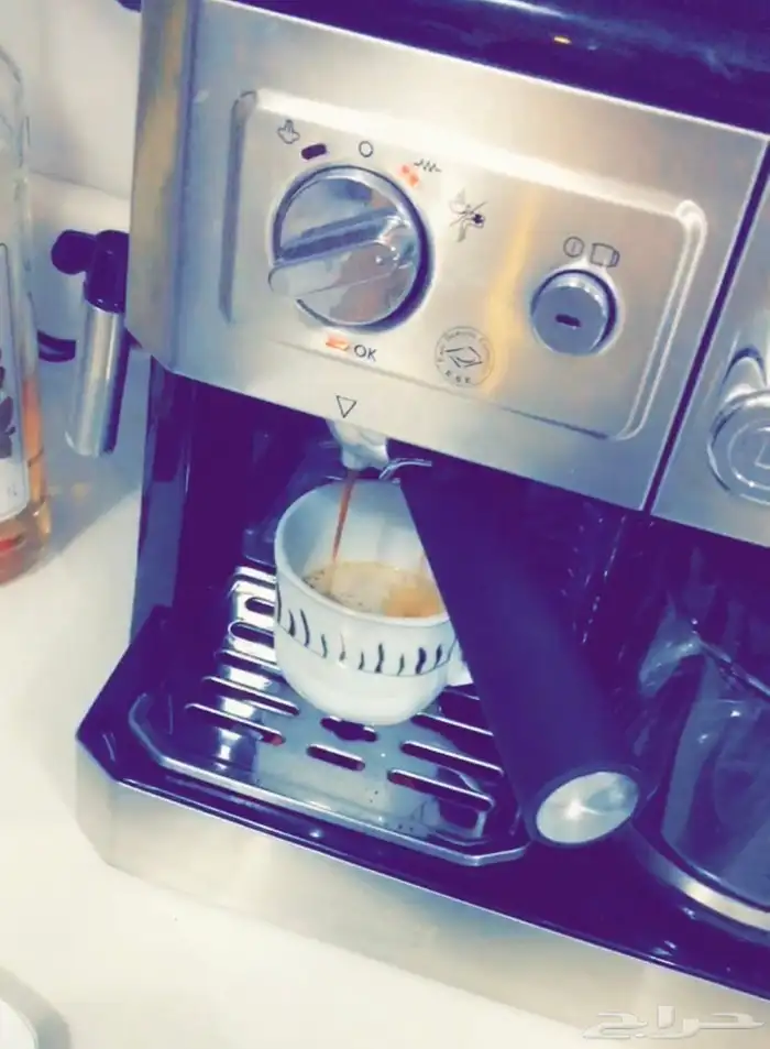ماكينة قهوة اسبريسو من ديلونجي للبيع 1