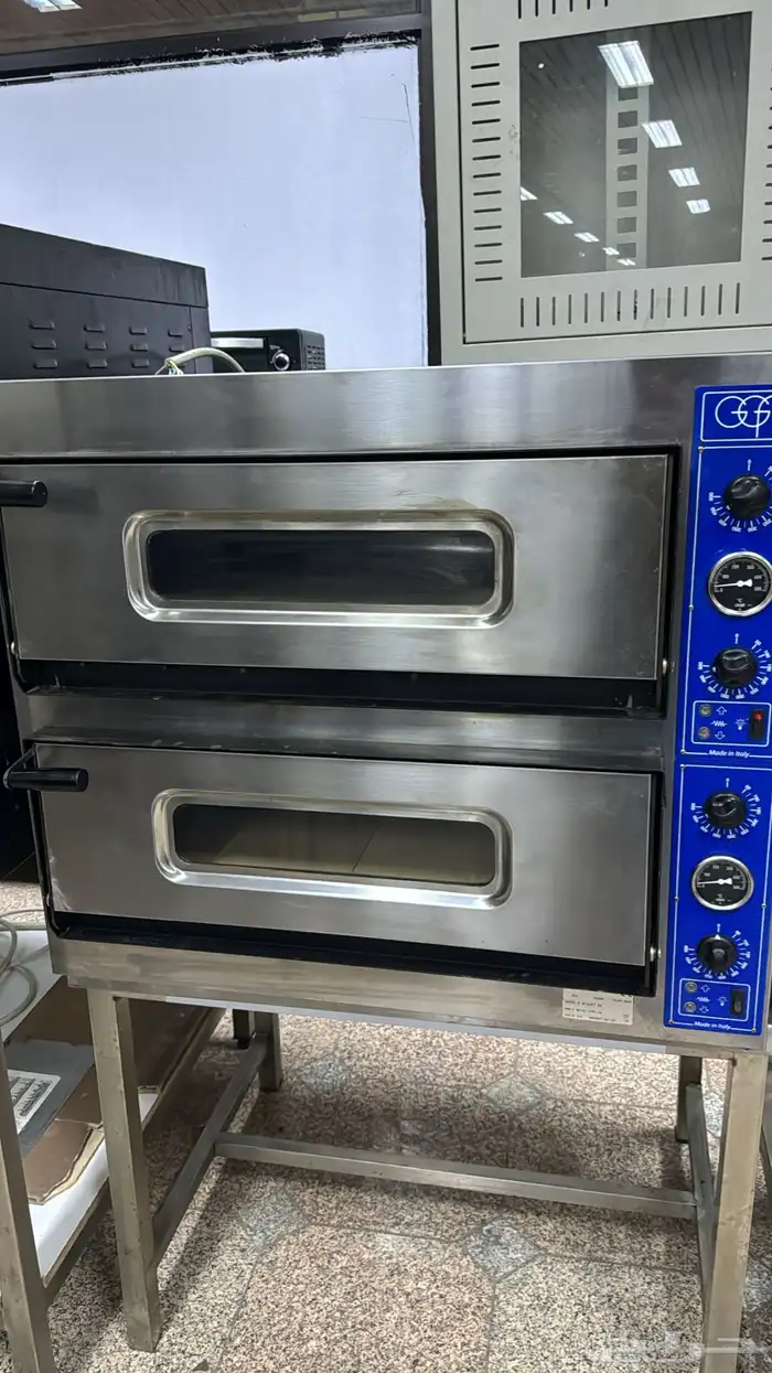 معدات مطاعم مستعمله نضيف شبه جديد 10