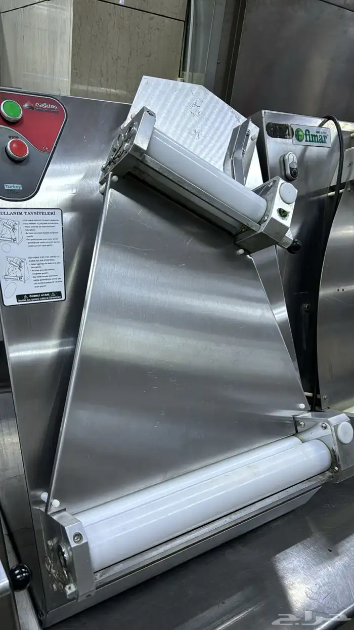 معدات مطاعم مستعمله نضيف شبه جديد 3