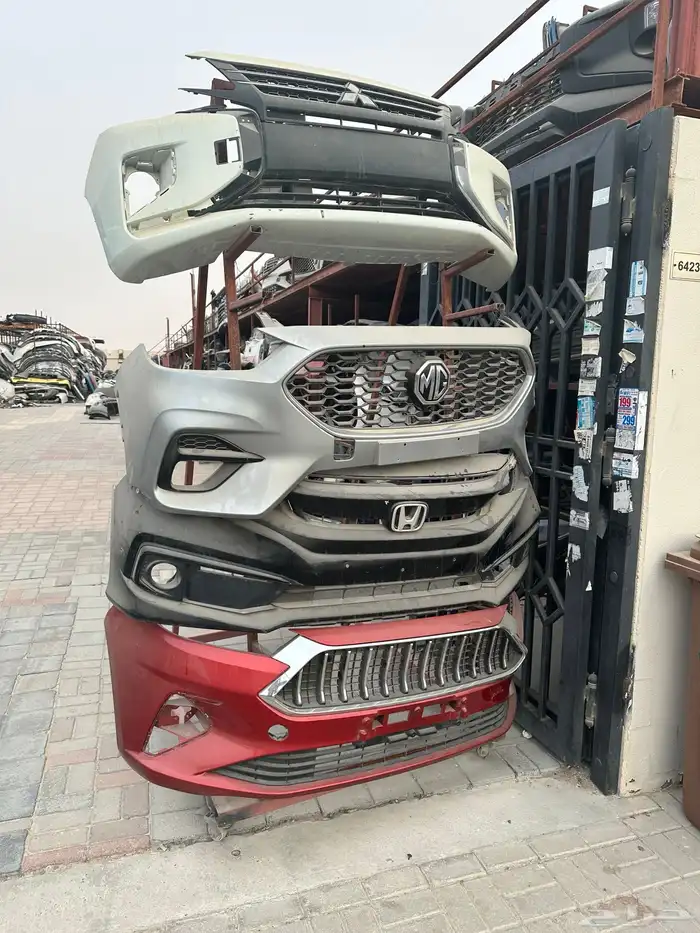 مندوب قطع غيار داخل الأمارات بي رسوم 100 ريال 26
