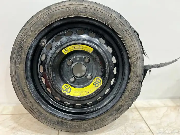 جنط اسبير حديد الشكل النحيف مقاس Tll5 7R15 90m 0