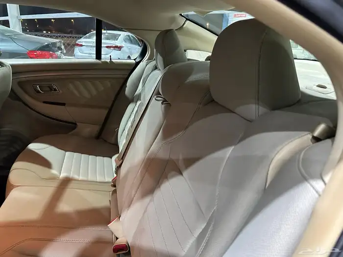 فورد توروس 2017 12